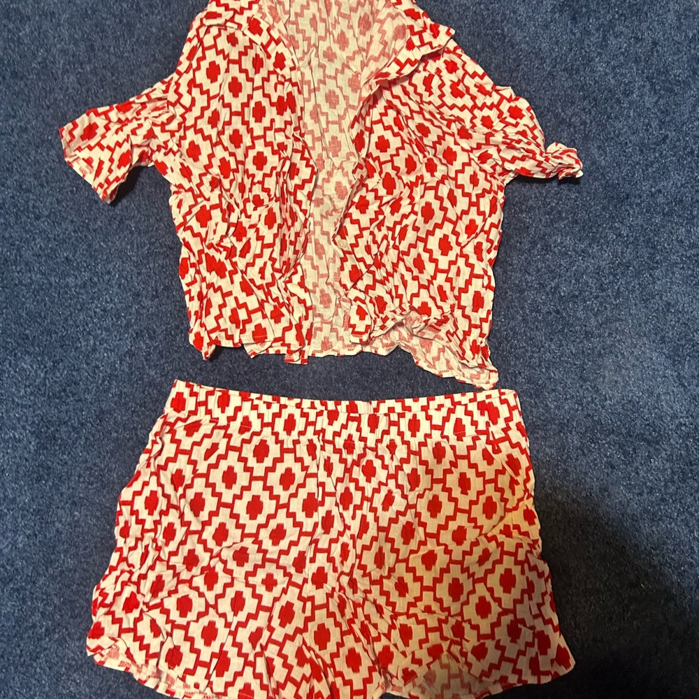 Shade & Shore Red and White Patterned Set